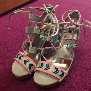 Madden girl wedges size 7